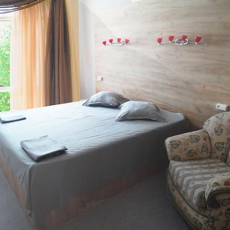 Hotel David Samtredia Εξωτερικό φωτογραφία