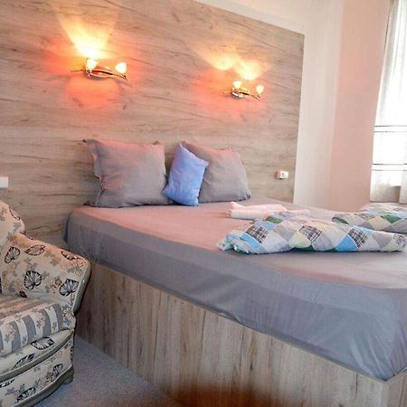Hotel David Samtredia Εξωτερικό φωτογραφία