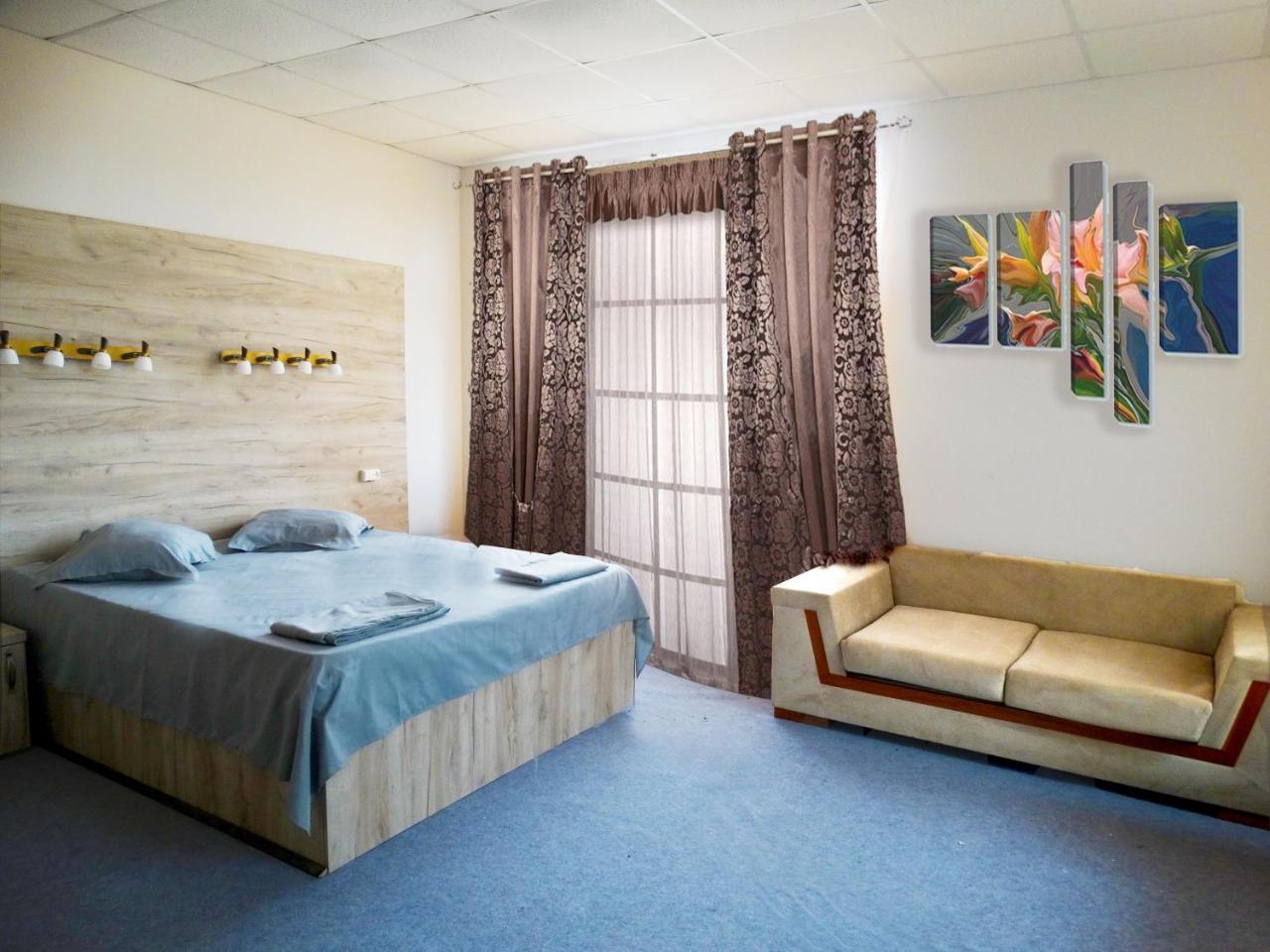Hotel David Samtredia Εξωτερικό φωτογραφία